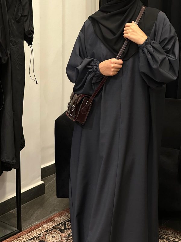 THE BASIC ABAYA (bleu nuit)