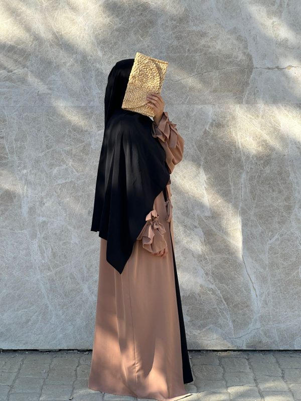 HOSNYA CAMEL – Image 3