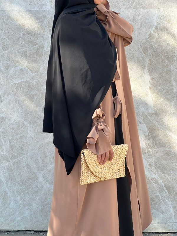 HOSNYA CAMEL – Image 4