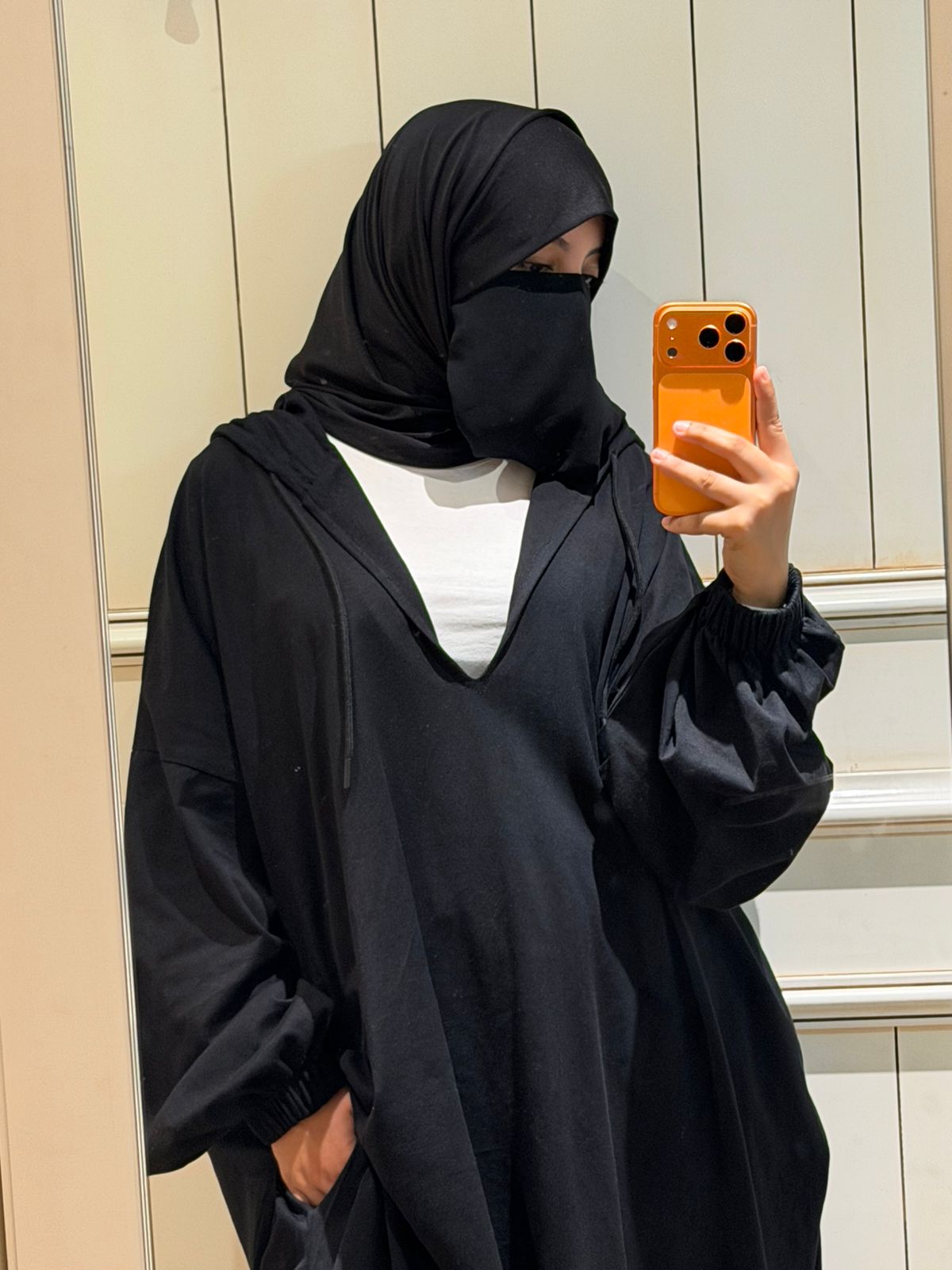 ENSEMBLE ABYL NOIR à capuche – Image 4