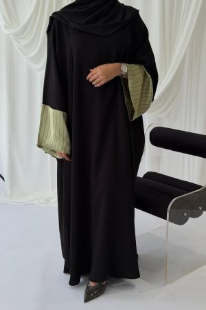 Abaya LATIFA noir manches vert anis