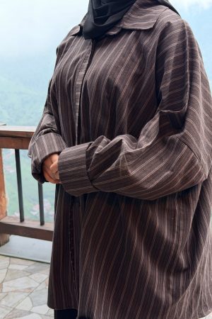 GÜNEŞ Chemise marron à rayure